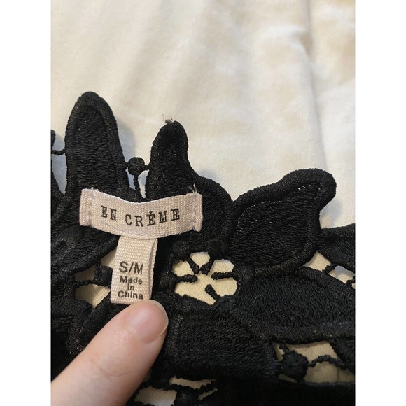 En Crème Fuzzy Black Lace Neck Sweater Size S/M - Picture 5 of 7